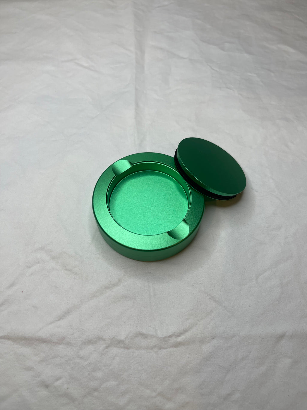 Skull and Beaker Pouch Tin (Green) - Engraved