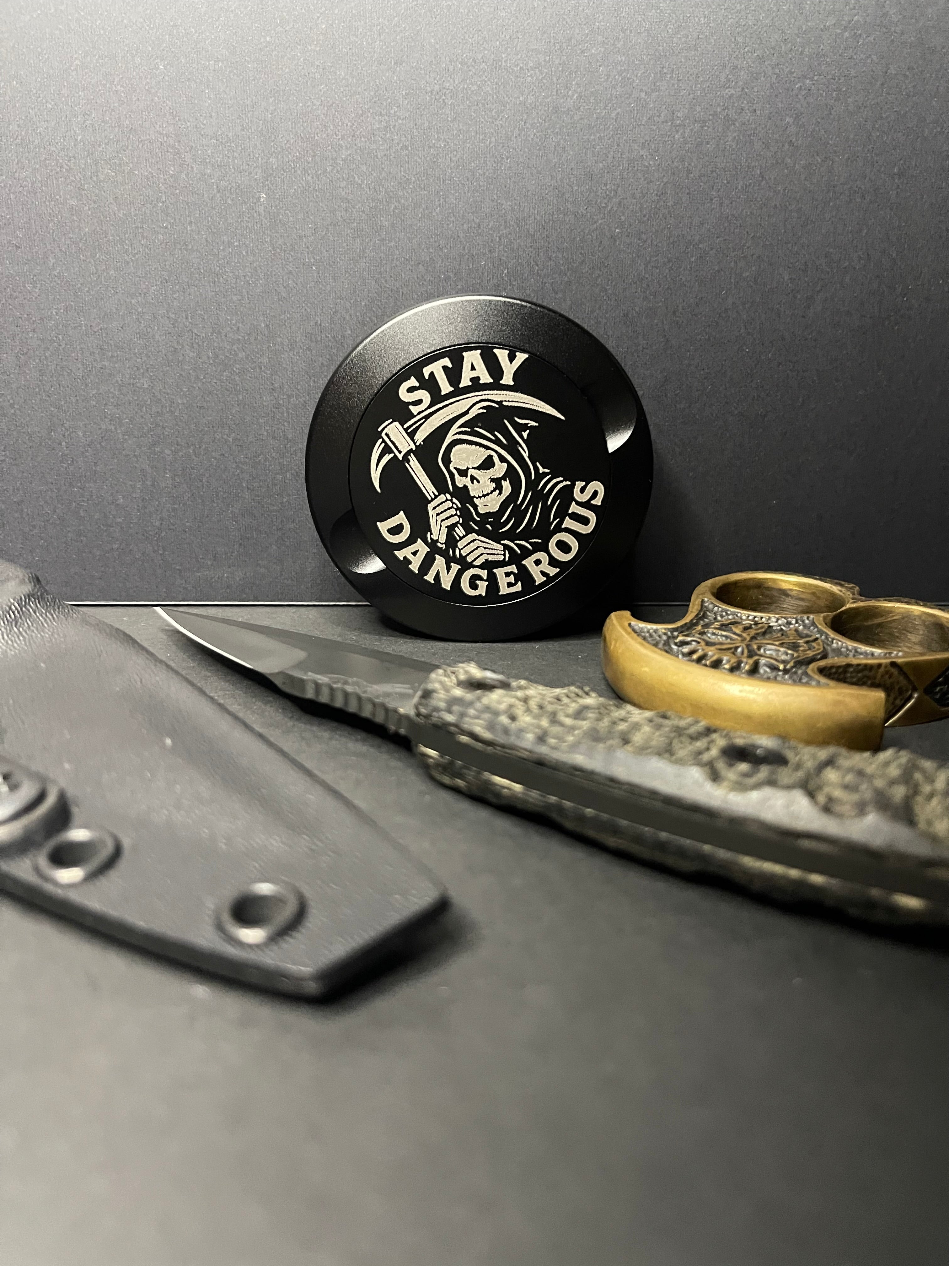 Stay Dangerous Pouch Tin