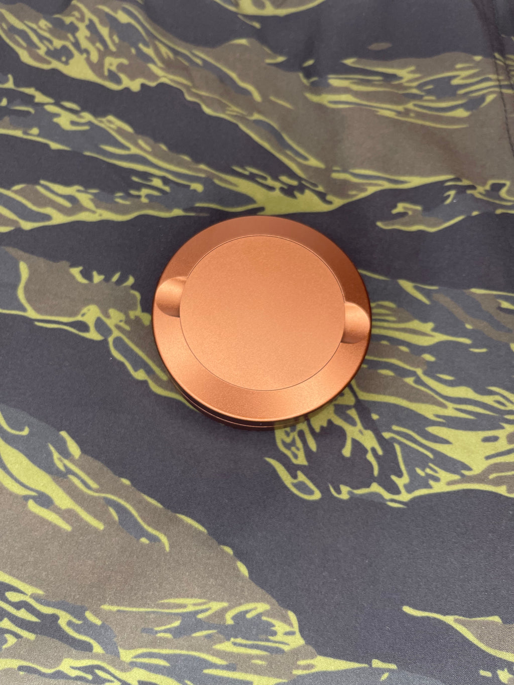 Feather Pouch Tin (Copper)