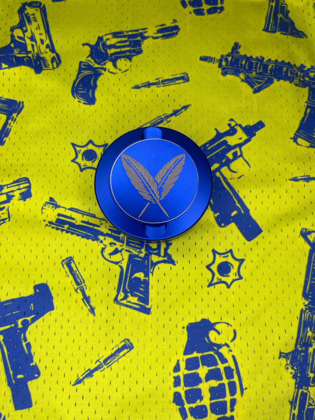 Feather Pouch Tin (Blue)