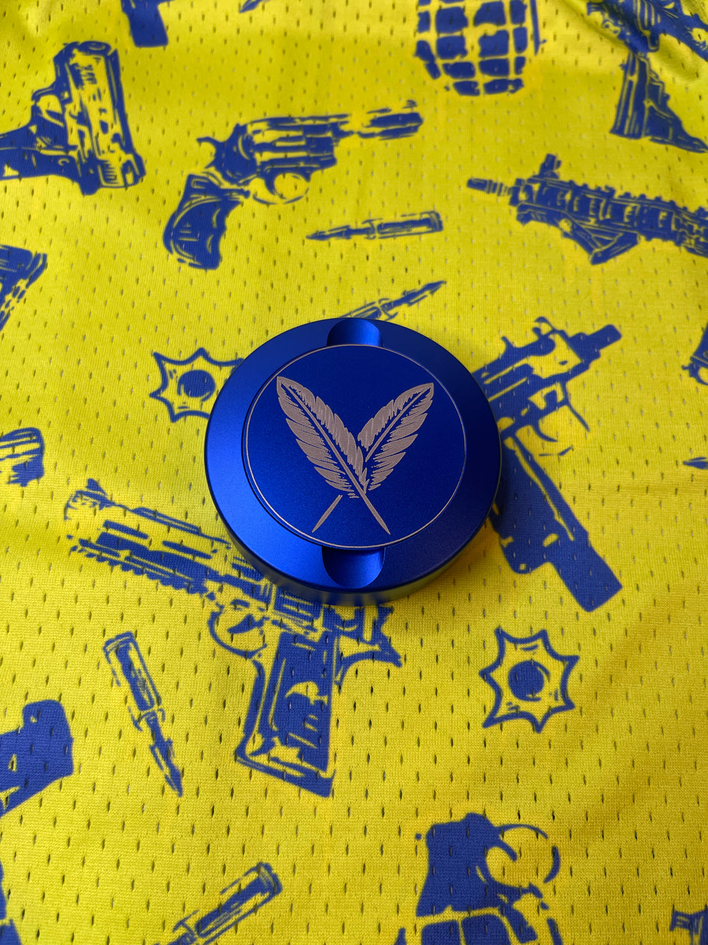 Feather Pouch Tin (Blue)
